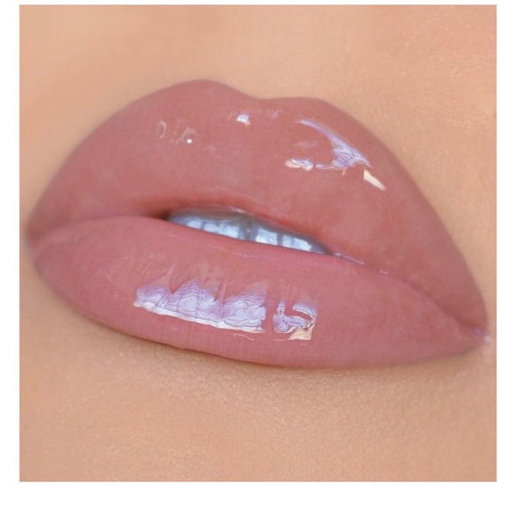 Give Them Lala Beauty Lip Quench Drenched NEW - Picture 3 of 4